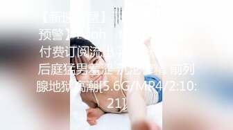 年轻新人小情侣初下海,妹妹刚来就脱光光了,长得还挺纯