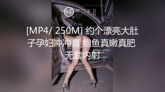 我最喜欢的日韩情侣自拍第61弹 极品身材美女与人3P，涂上精油做爱太爽啦！