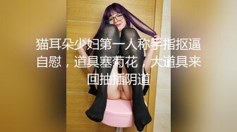 商场一路跟踪抄底短裙美女白色的窄内关不住想出来透气的毛毛