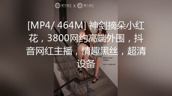 韩国高质量黑丝高跟情侣「henry_sera」「sarah579」OF私拍 淫妇坐在沙发上调情结果被小伙狠草2