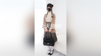 ✿清纯反差小仙女✿反差婊小骚货〖小猫咪〗风骚客服妹工作性交两不误，边和客户打电话边被大鸡巴操，致敬经典