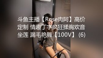 [MP4/ 435M] 幸福老哥啪啪00后嫩妹子边操旁边还有个妹子舔奶，掀开被子上位骑乘后入抽插童颜大奶